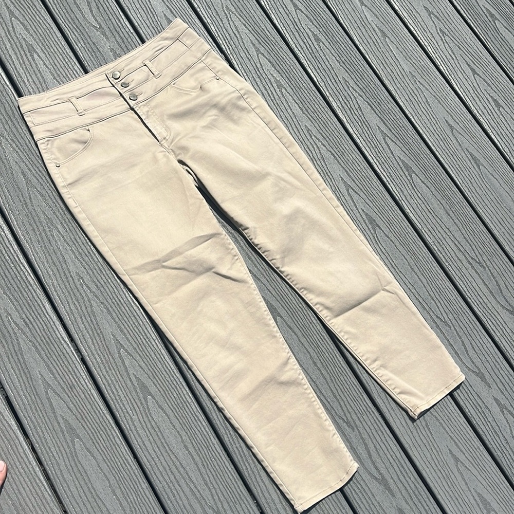 ❄️ High Rise Button Fly Khaki Skinny